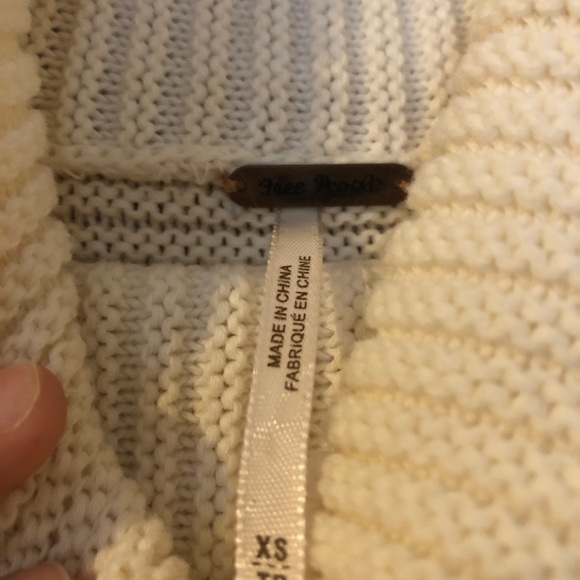 Free People Sweater - Picture 3 of 3